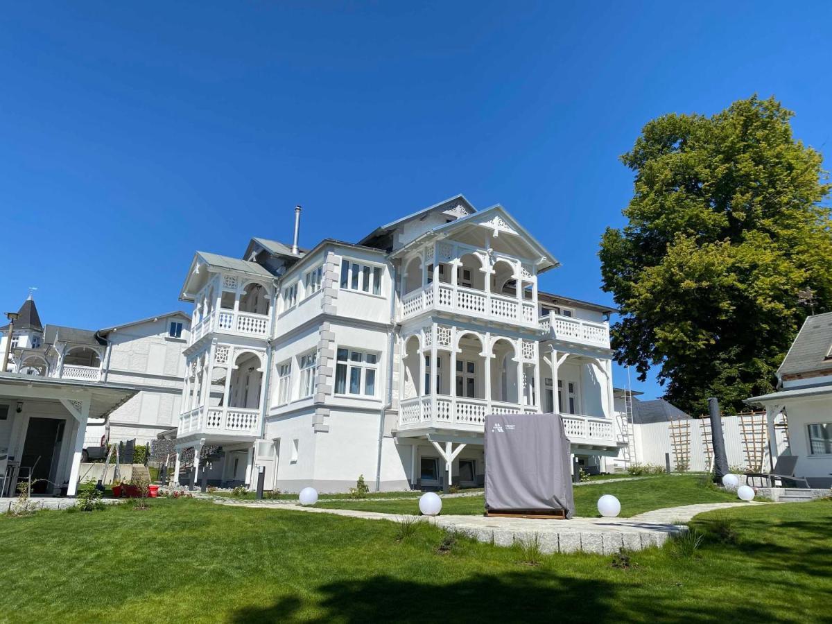 Villa Jenny - Ferienappartement 1 Mit Meerblick Sassnitz Luaran gambar
